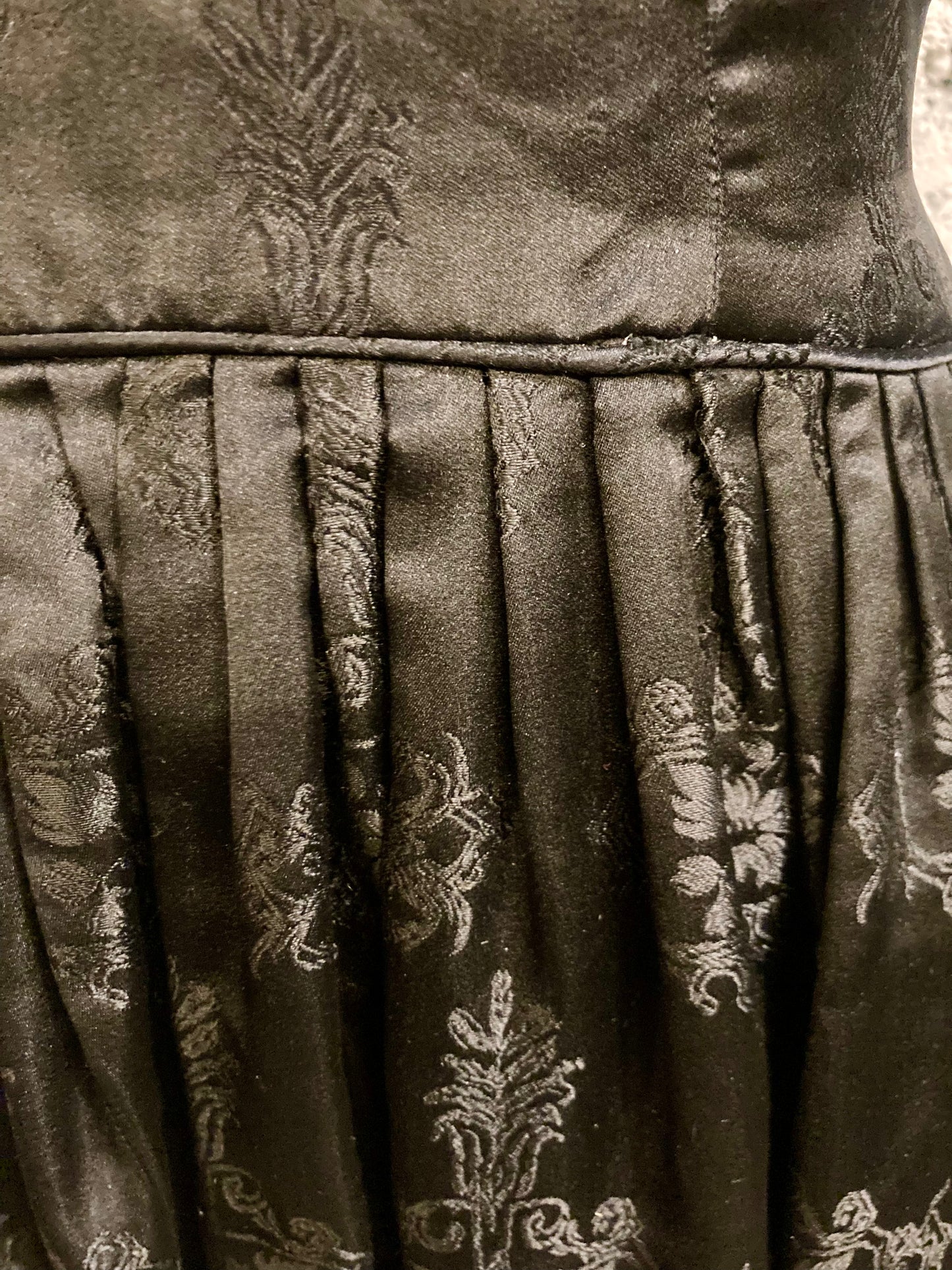 Gothic Vintage 1950s Dress
