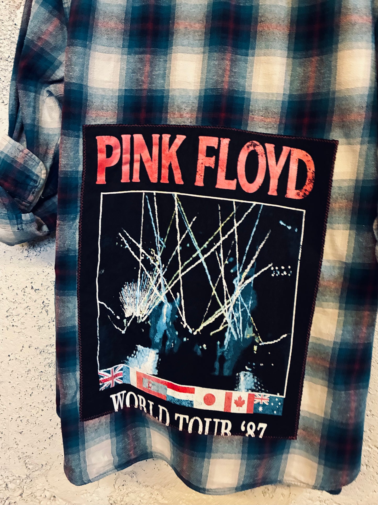 The Great Gig Fan Flannel
