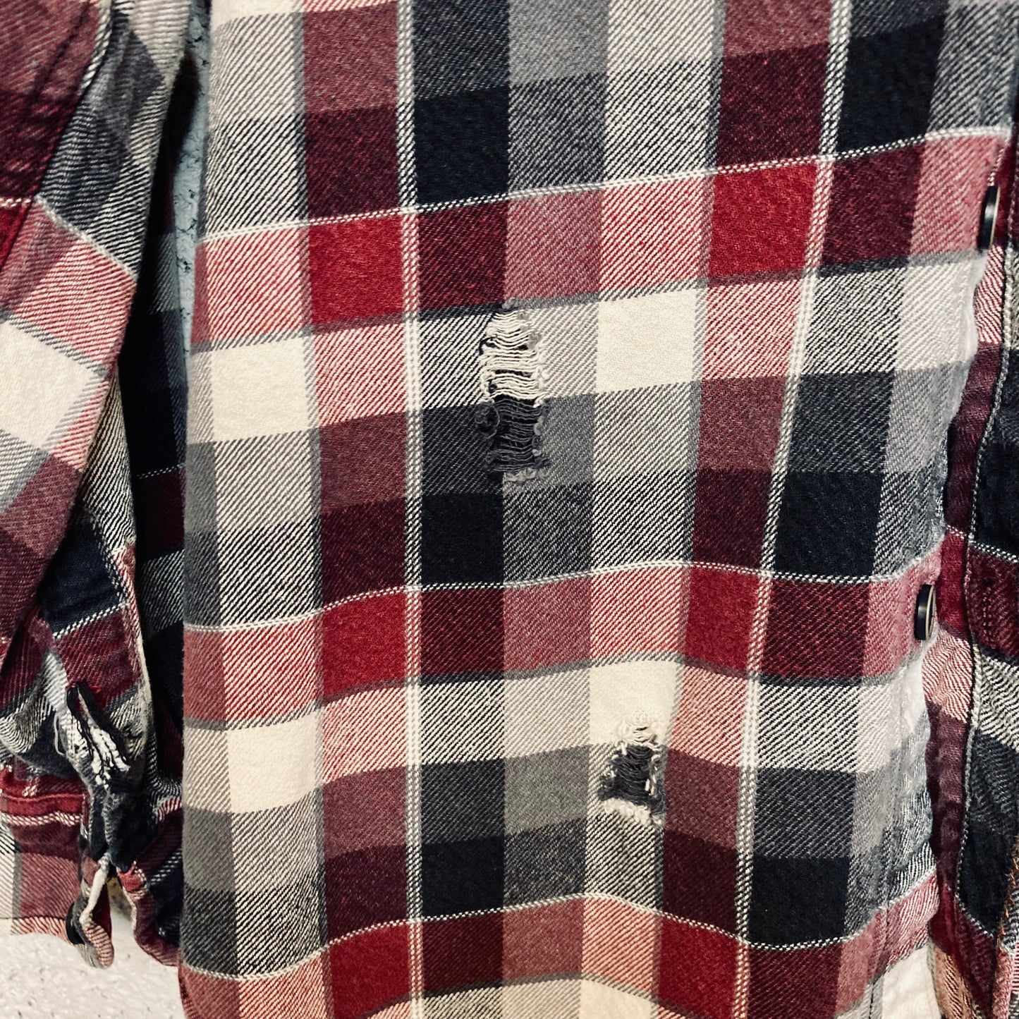 No Strings Band Flannel