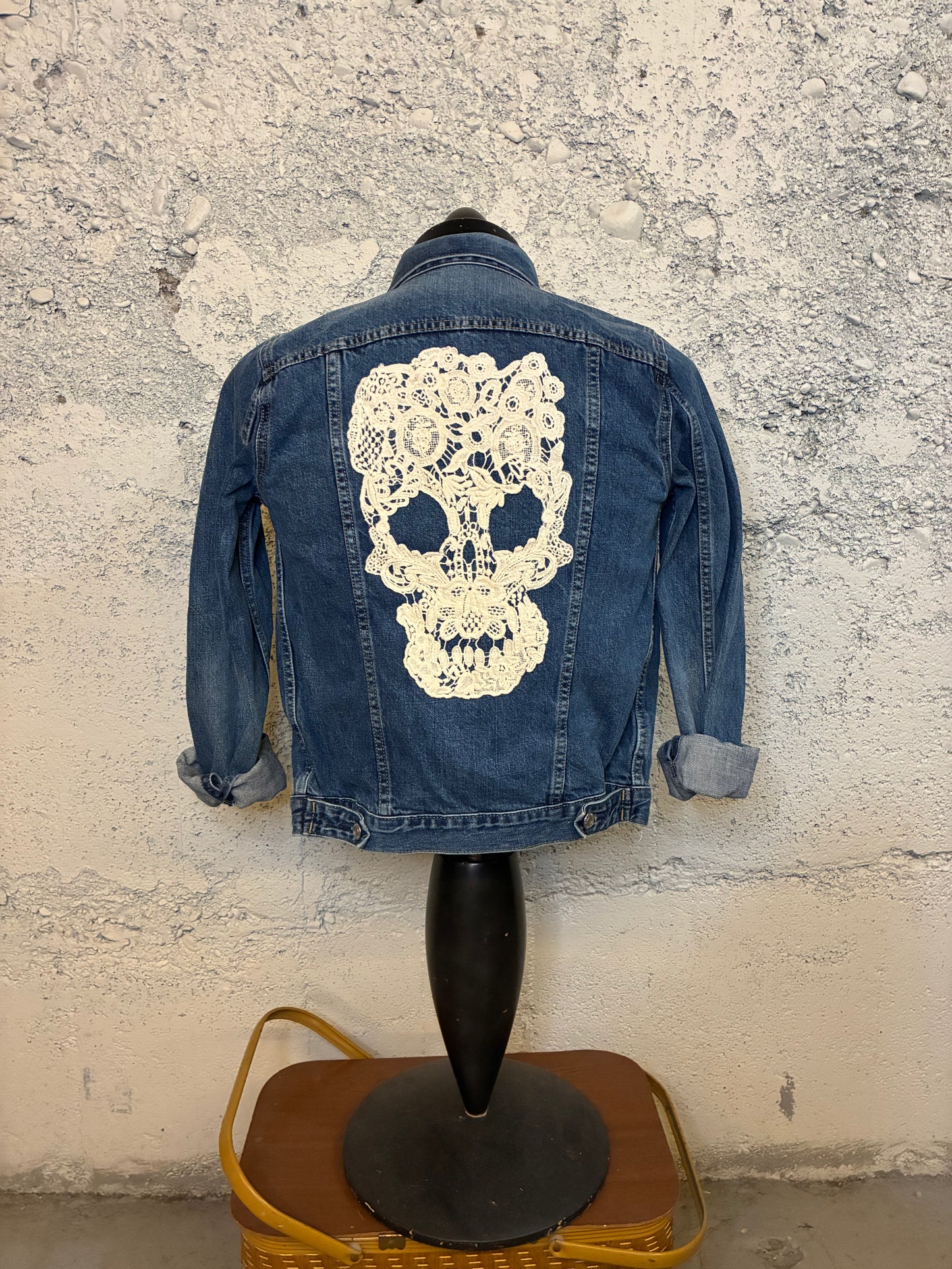 Altered Skull Jkt